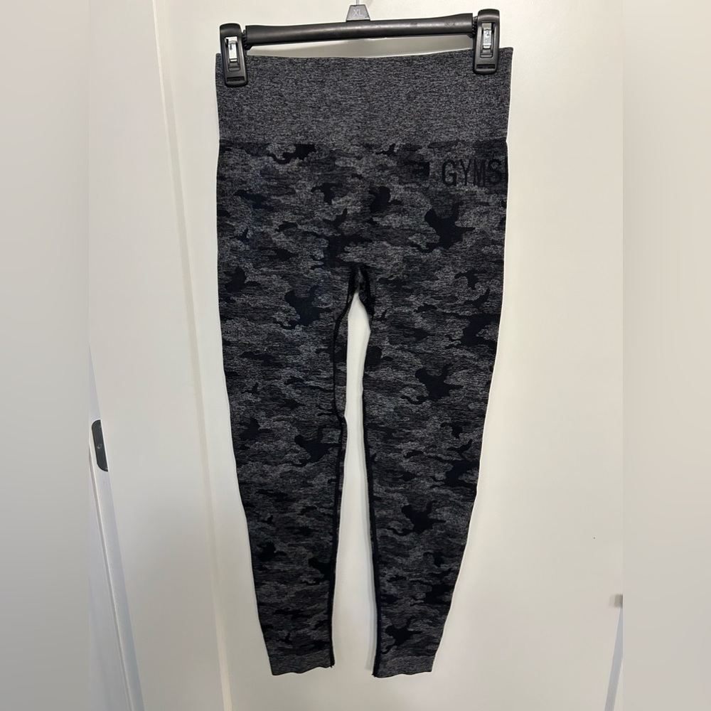 Gymshark Dark Gray Black Camo Seamless Leggings